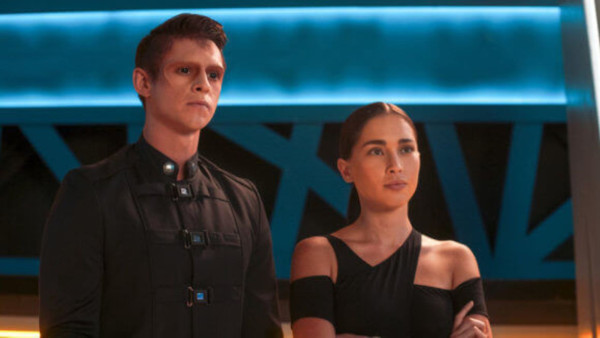 De heldhaftige sciencefictionserie 'Pandora' met prachtige actrice sloeg de plank volledig mis: Slechts 14% op Rotten Tomatoes De heldhaftige sciencefictionserie 'Pandora' met prachtige actrice sloeg de plank volledig mis: Slechts 14% op Rotten Tomatoes