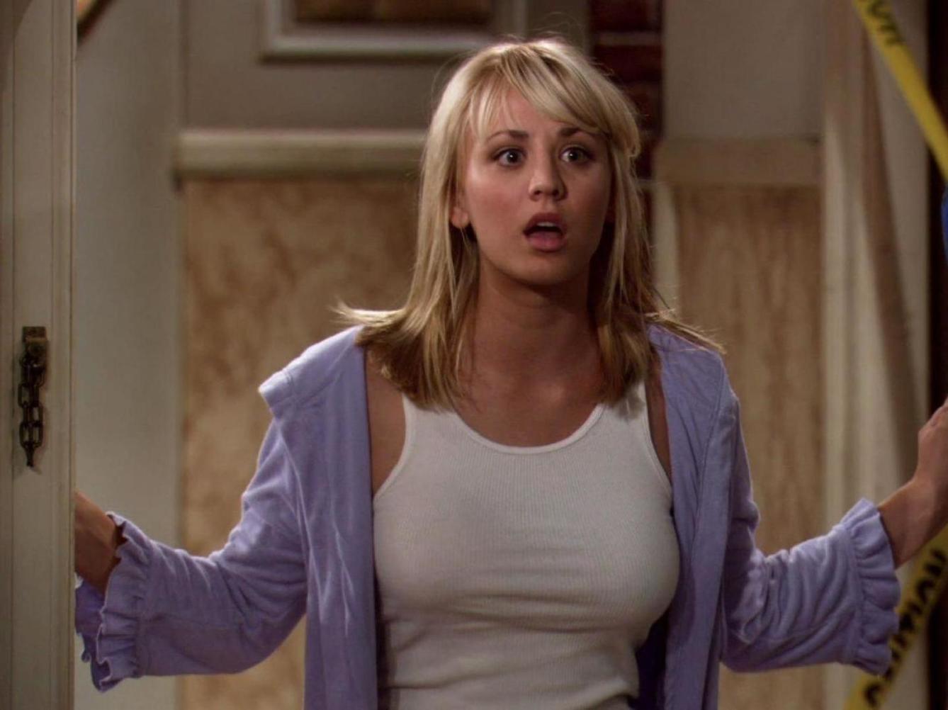 Kaley Cuoco The Big Bang Theory In Bed Met Warner