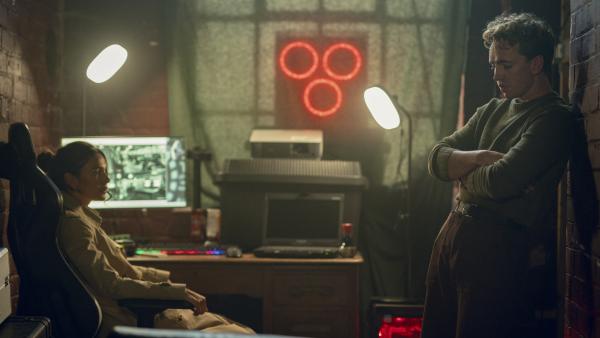 Een nauwelijks te bevatten 778 miljoen uur bekeken! Deze mysterieuze crimeserie kun je nog altijd streamen op Netflix