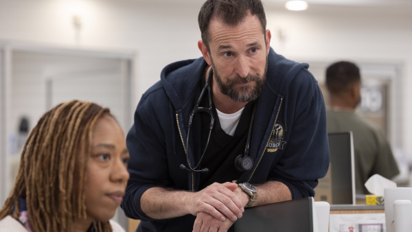 Nieuwe ziekenhuisserie 'The Pitt' van HBO Max krijgt goed nieuws Nieuwe ziekenhuisserie 'The Pitt' van HBO Max krijgt goed nieuws