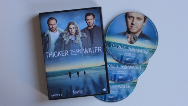 Dvd-recensie: 'Thicker Than Water' seizoen 2 Dvd-recensie: 'Thicker Than Water' seizoen 2