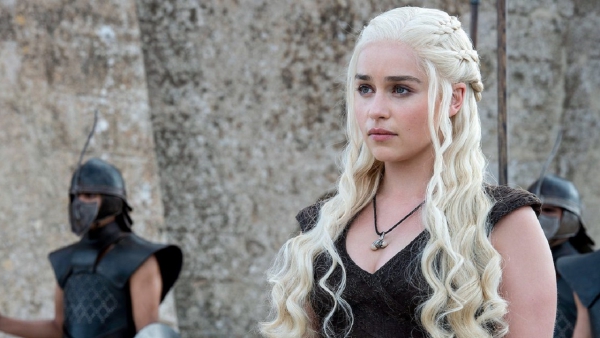 De briljante reactie van Emilia Clarke op het slotseizoen van 'Game of Thrones' 