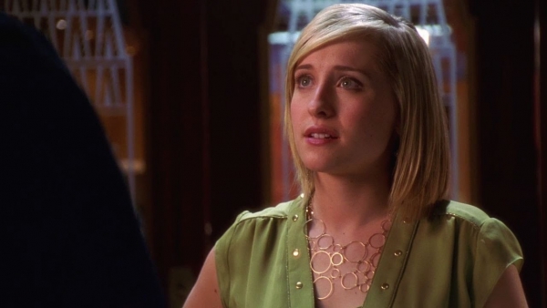 'Smallville'-actrice Allison Mack moet jaren de gevangenis in
'Smallville'-actrice Allison Mack moet jaren de gevangenis in