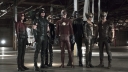 Foto toont team 'Arrow' en 'The Flash'