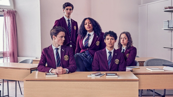 Goed bekeken Netflix-serie 'Young Royals' krijgt goed en slecht nieuws