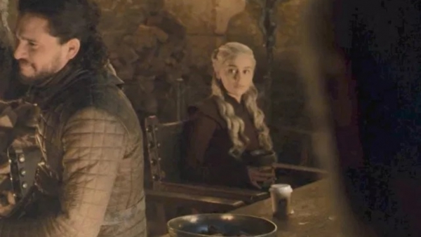 Mysterie rondom de koffiekop in 'Game of Thrones' gaat verder..