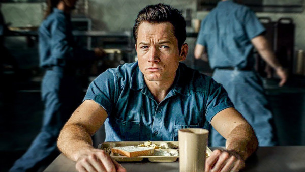 Taron Egerton op eerste foto's 'Smoke': van de makers van 'Black Bird' Taron Egerton op eerste foto's 'Smoke': van de makers van 'Black Bird'