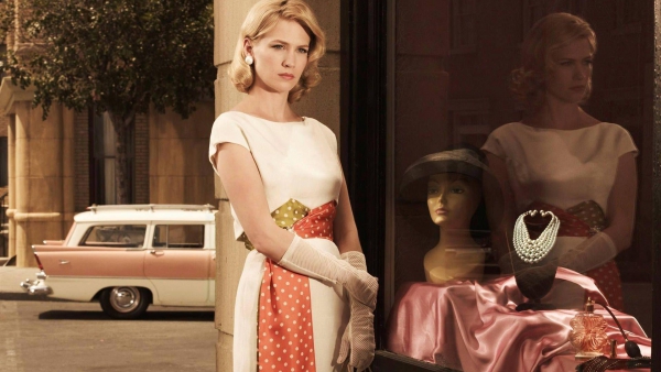 'January Jones (Mad Men) is zelf behoorlijk maf'