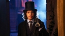 Eerste blik op Mad Hatter in 'Gotham' seizoen 3 Eerste blik op Mad Hatter in 'Gotham' seizoen 3