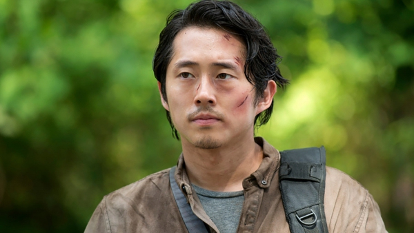 Eerste foto's uit Netflix-serie 'Beef' met 'Walking Dead'-ster Steven Yeun