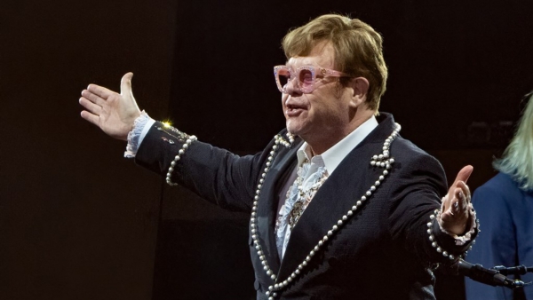 Afscheidsconcert Elton John (75) gelukkig nog te zien bij deze streamingdienst