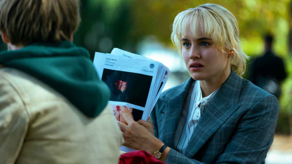 IJzersterke ontvangst gloednieuwe misdaadserie op Netflix IJzersterke ontvangst gloednieuwe misdaadserie op Netflix