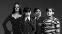Netflix plaatst nieuwe foto's van 'Wednesday' seizoen 2 met nieuwe gezichten Netflix plaatst nieuwe foto's van 'Wednesday' seizoen 2 met nieuwe gezichten