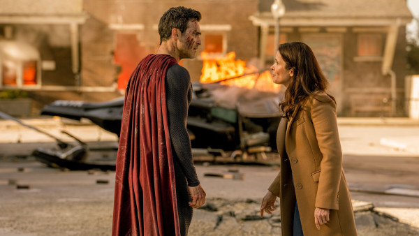 De emotionele allerlaatste scène uit 'Superman & Lois' komt keihard aan voor de fans De emotionele allerlaatste scène uit 'Superman & Lois' komt keihard aan voor de fans