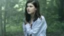 Overmorgen verrast Netflix met een bovennatuurlijke serie met niemand minder dan Alexandra Daddario